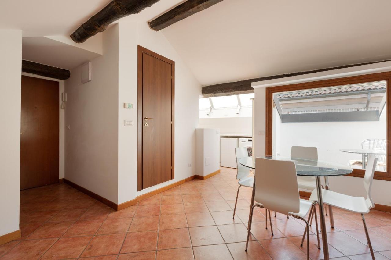 Corso Como Balcony Apartment Milán Exteriér fotografie